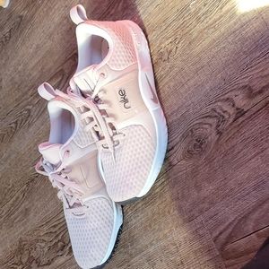 Women's  Nike Sneakers